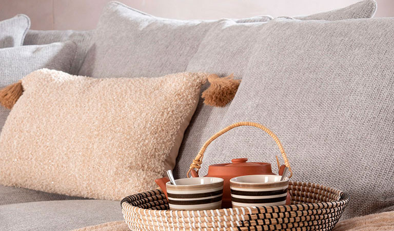 Sohvat joihin k&auml;perty&auml;