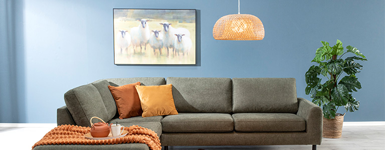 Näin asettelet sisustustaulut oikein