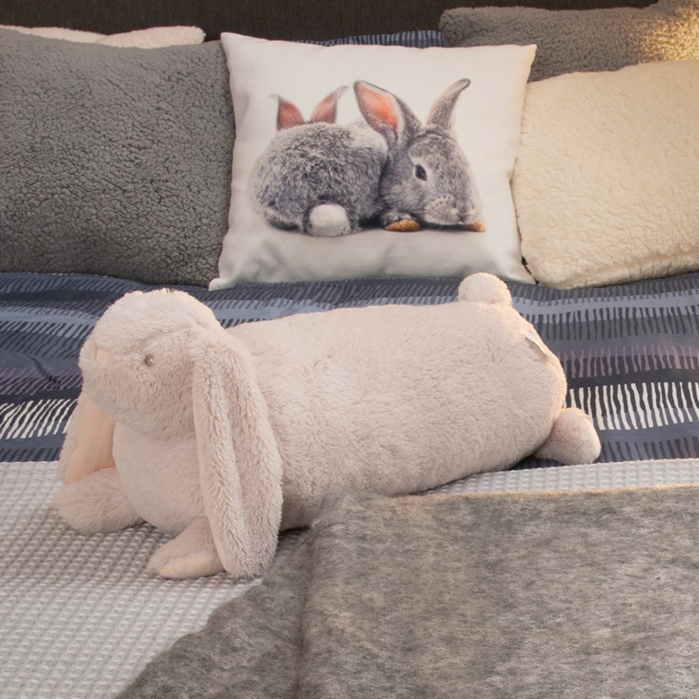 Lastenhuoneen sisustus
Apua ja vinkkejä lastenhuoneen sisustamiseen ja sopivan sängyn valintaan lapselle.
Lue lisää