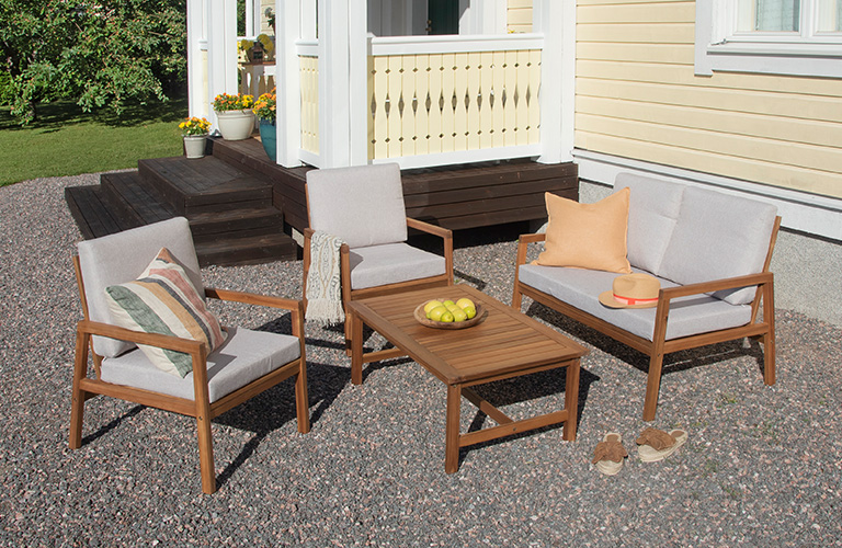 Ulkosohvat ja sohvaryhm&auml;t