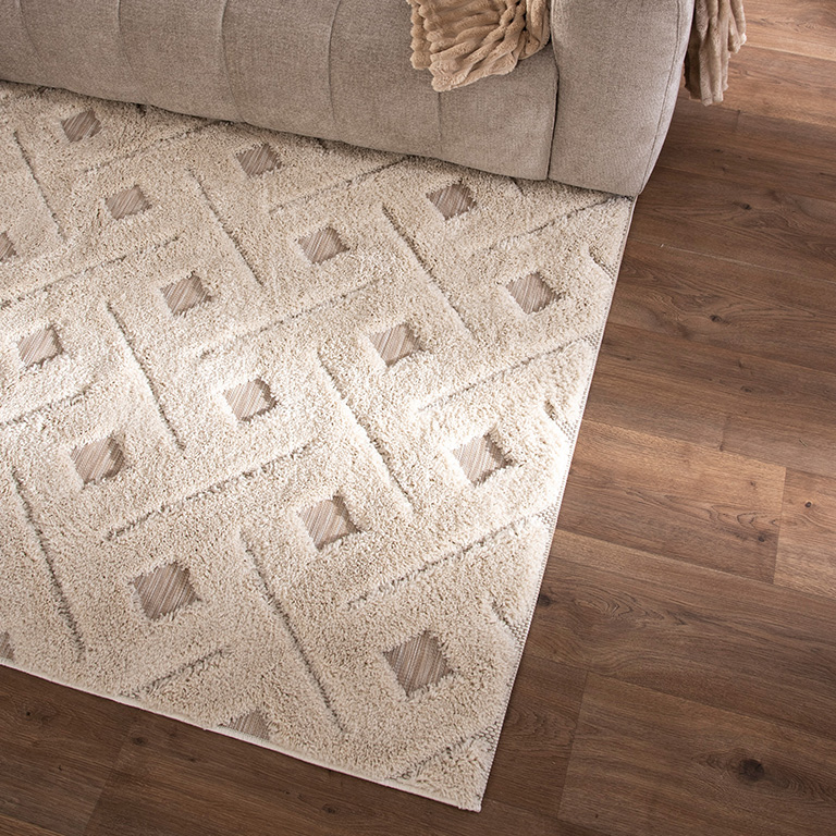 Matto kasaa yhteen my&ouml;s pienen huoneen sisustuksen.